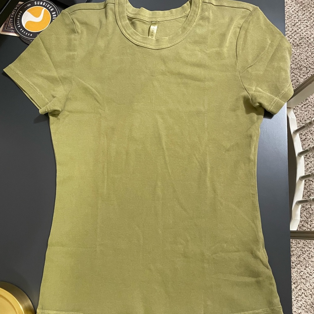 athletic top NWT
